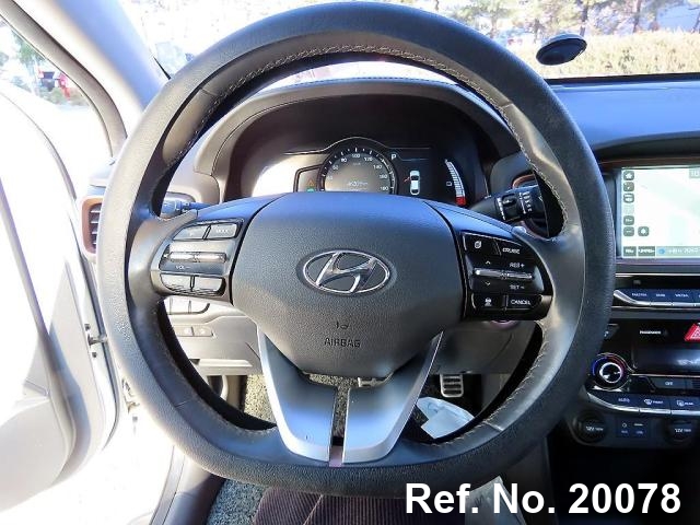  Hyundai / Ioniq Stock No. 20078